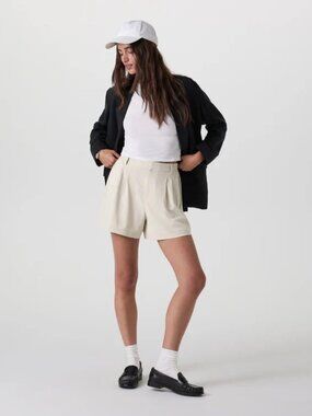 NWT Vuori Villa Trouser Shorts | Size Small | Color Mushroom